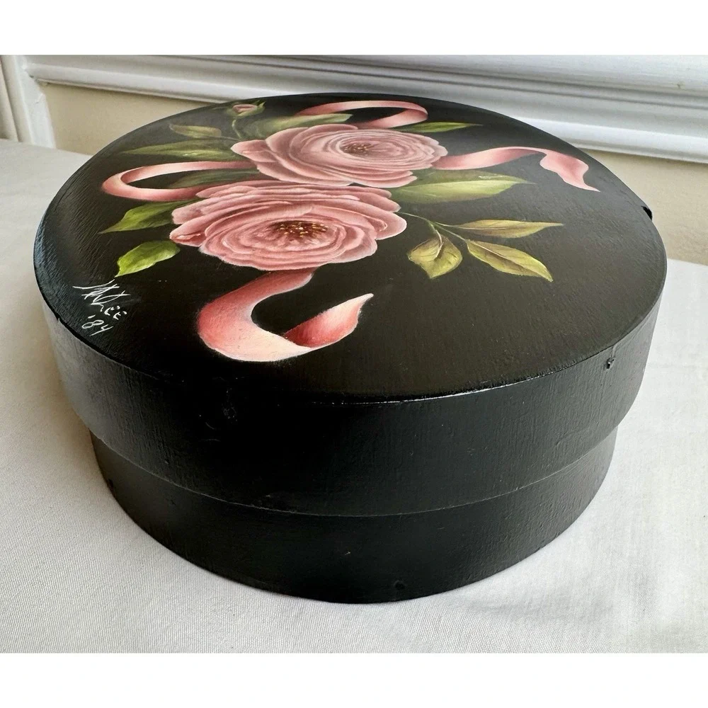 Vintage Hand Painted Roses Floral Oval Wood Jewelry Box 80s Cottagecore Keepsake